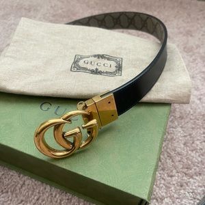 Authentic Gucci GG Marmont reversible belt, Size 105